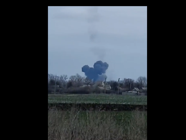 На Харківщині ЗСУ збили ворожого бомбардувальника Су-34 (відео)