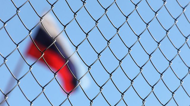 Прем’єр Польщі назвав країну, яка гальмує санкції ЄС проти росії