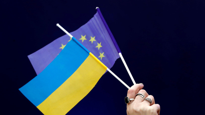 Вступ до Євросоюзу підтримують 91% українців (опитування)