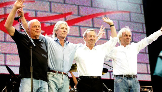 Легендарні Pink Floyd записали кліп на пісню «Червона калина» (відео)