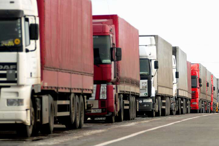 Фінляндія закрила в'їзд для вантажного транспорту з російськими і білоруськими номерами