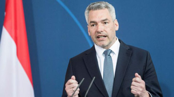 «Прямо, відкрито і жорстко»: канцлер Австрії розповів про свої переговори з путіним