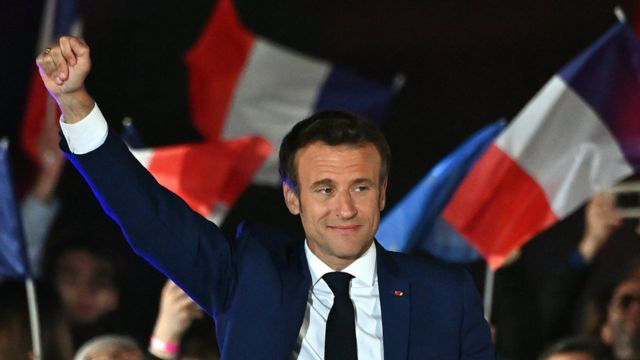 Еммануель Макрон офіційно стає президентом Франції