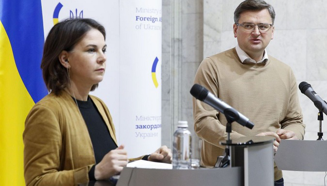 Наполягаємо на повному членстві України в ЄС, – очільниця МЗС Німеччини