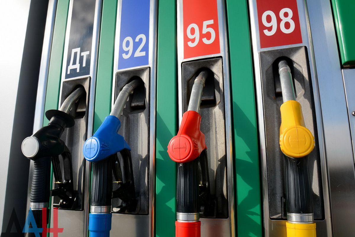 Уряд підвищив граничну ціну на бензин та зменшив на дизпальне