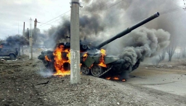ЗСУ відбили сім російських атак на сході, знищивши 220 окупантів і два танки