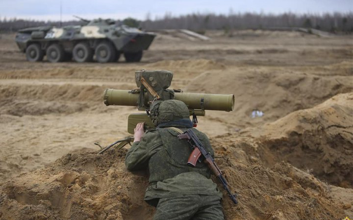 У Білорусі підтвердили постачання зброї росії