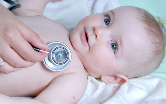 Які медичні послуги безкоштовні для новонароджених: перелік від МОЗ