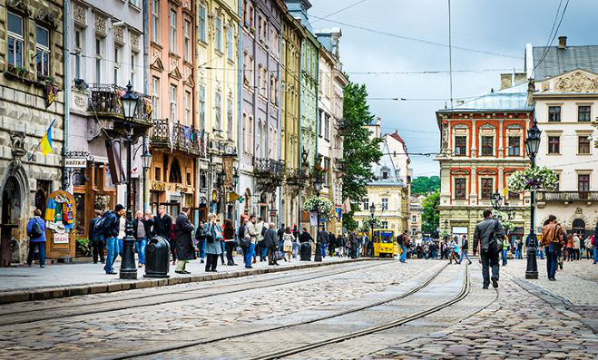 12% переселенців у Львові бачать проблему мовного непорозуміння (опитування)