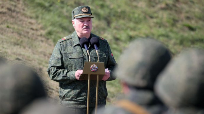 Загроза з півночі: що стоїть за військовими приготуваннями Білорусі (відео)