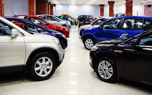 У росії продажі нових автомобілів впали у 6 разів