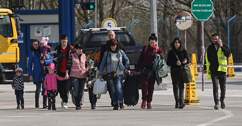 Від 24 лютого до України повернулись понад 3,4 мільйона громадян