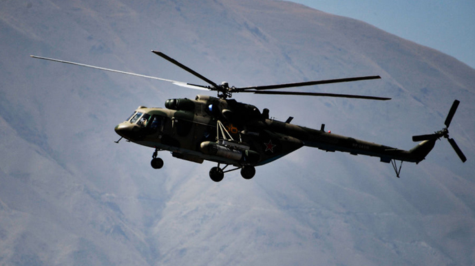 Є поранені: в росії розбився вертоліт, який гасив пожежі