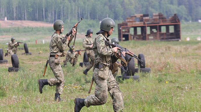 У Білорусі стартували навчання територіальних військ біля кордону України