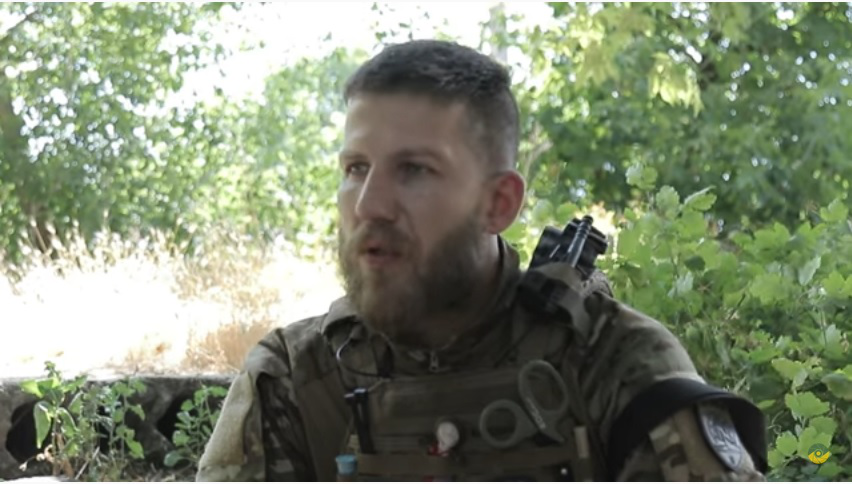 «Росіяни лежать у купі гною, привикають» – військовий медик з Луцька розповідає про війну (відео)