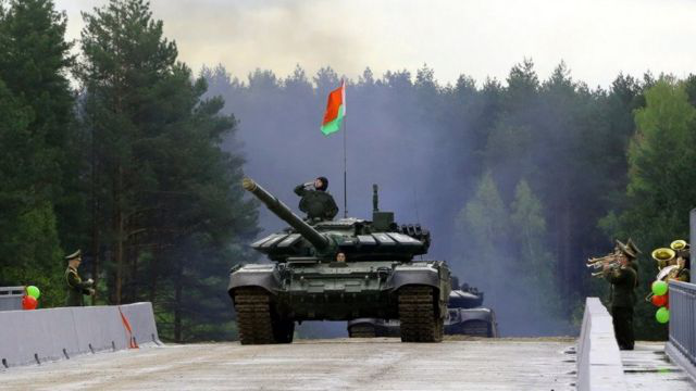 «Білорусь активно готується до війни»: Кирило Сазонов озвучив сценарії продовження війни (відео)