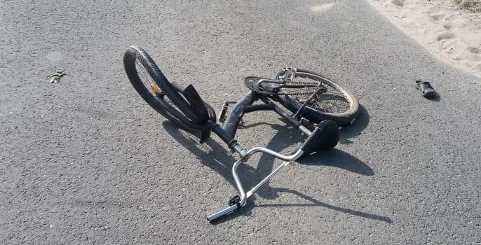 У селі Світязь рейсовий автобус збив 7-річного велосипедиста (фото, відео)