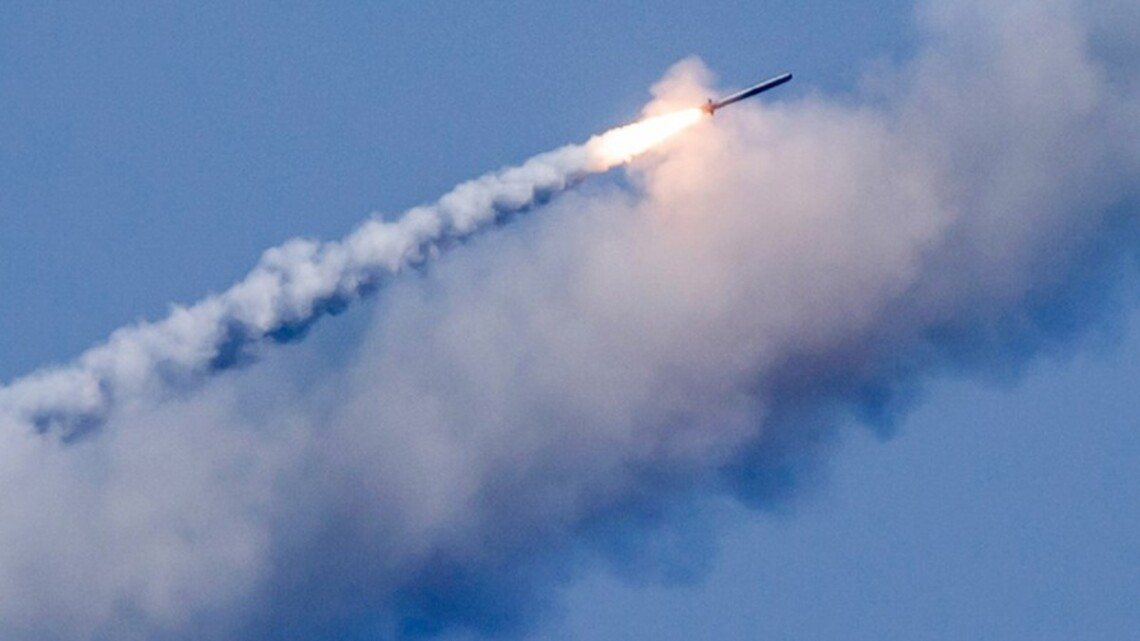У День державності рашисти випустили по Україні 2 десятки ракет