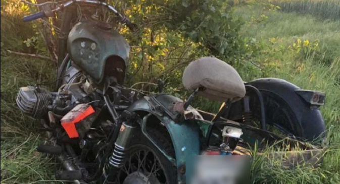 Зіткнувся з деревом: у лікарні помер 37-річний мотоцикліст з Луцька