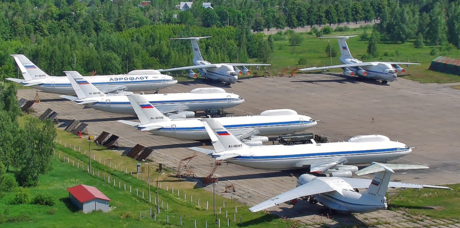 Окупанти розширюють аеродром та військову базу за 200 кілометрів від Луцька