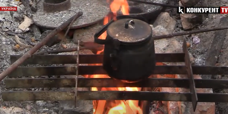 «Рецепт секретний!»: українські воїни розповіли, як на передовій варять найсмачнішу каву (відео)