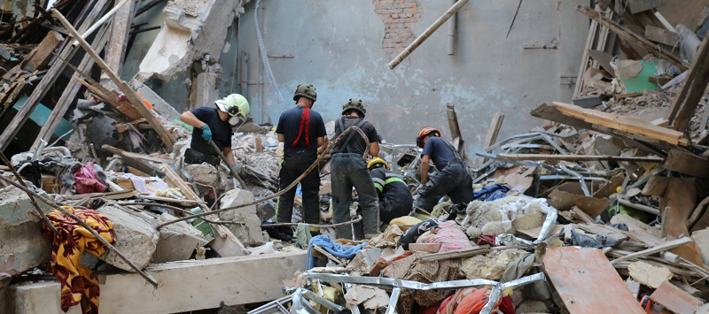Удар по гуртожитку в Харкові: кількість жертв зросла (фото)