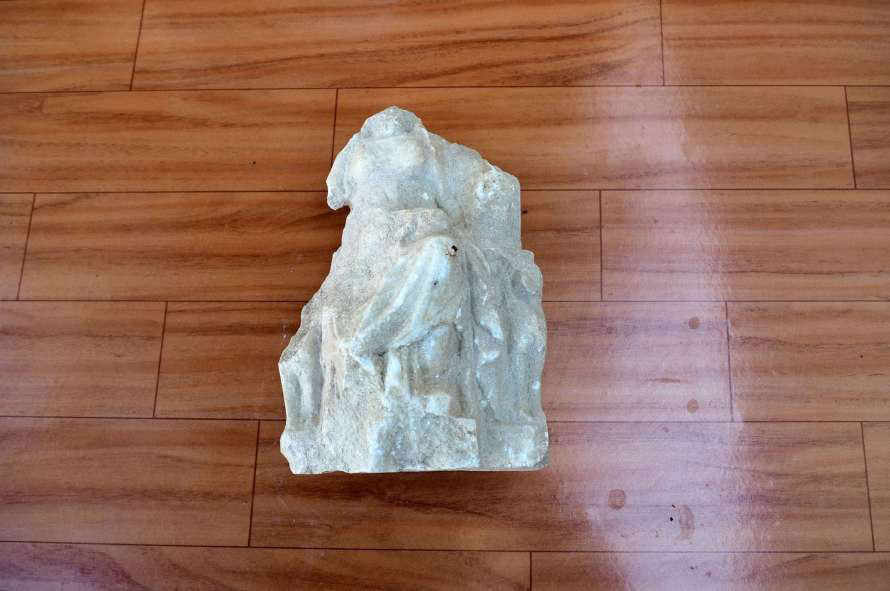 Мармурову статую анатолійської богині-матері знайдено в Туреччині