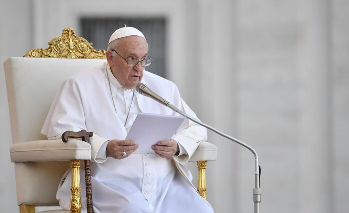 Папа Римський у День Незалежності України назвав вбиту пропагандистку Дугіну «безневинною жертвою війни»