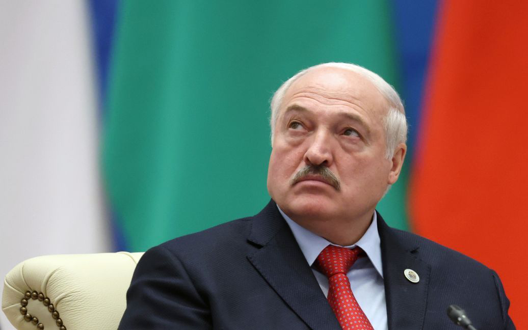 Лукашенко заявив, що Україна формує силові підрозділи для повалення влади у Білорусі (відео)