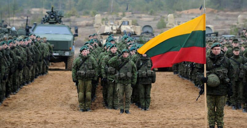 Литва привела війська до режиму підвищеної бойової готовності