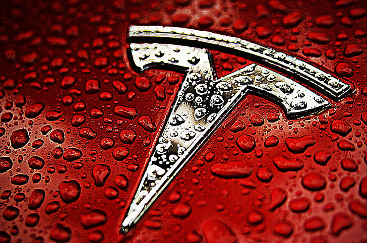 Tesla відкликає понад мільйон автомобілів: назвали причину
