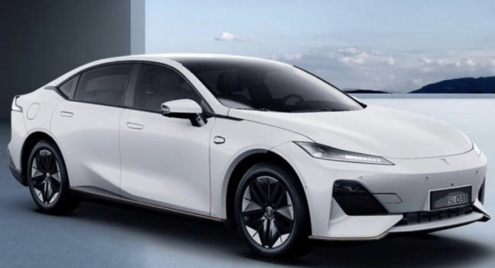 У Китаї представили клон Tesla Model 3, але вдвічі дешевше