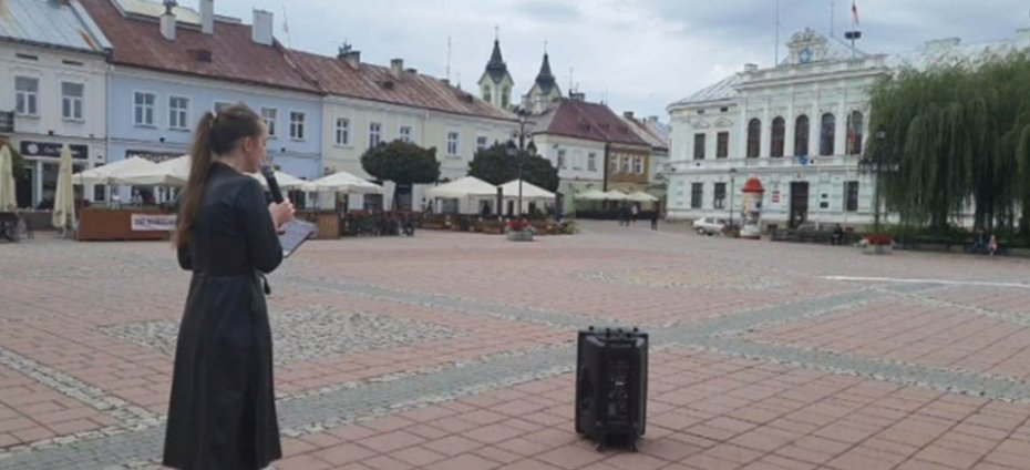 У Польщі провалився протест проти українських біженців, туди ніхто не прийшов