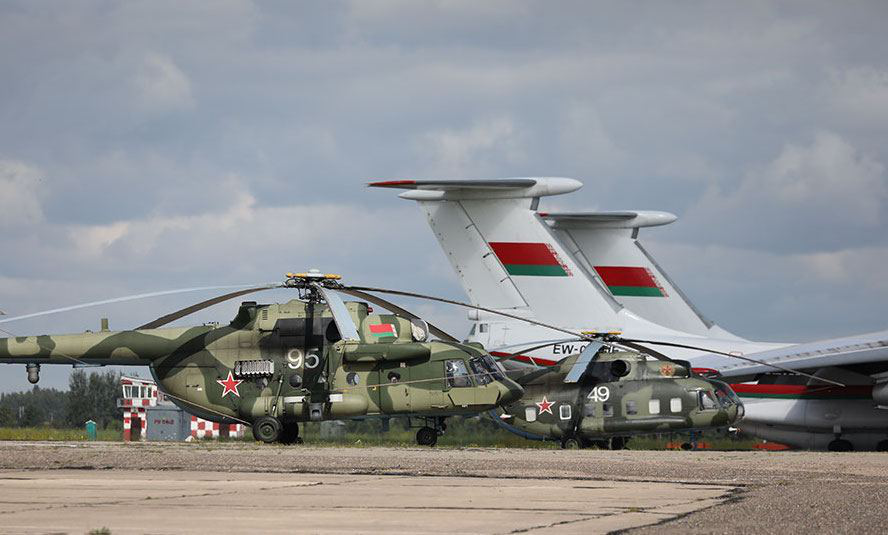 У Білорусі оголосили раптову перевірку боєготовності на авіабазі під Мінськом