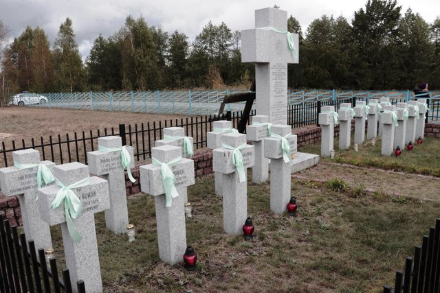 На Волині вшанували військовослужбовців, вбитих більшовиками (фото)