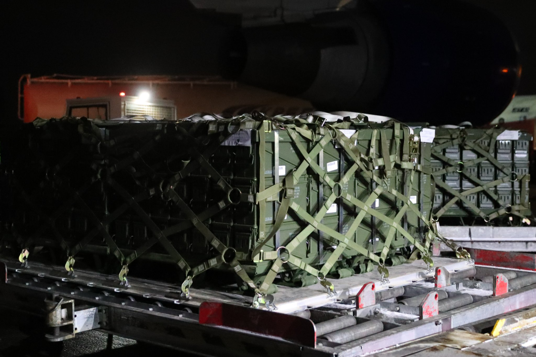 З боєприпасами і зимовим спорядженням: Естонія готує новий пакет військової допомоги Україні