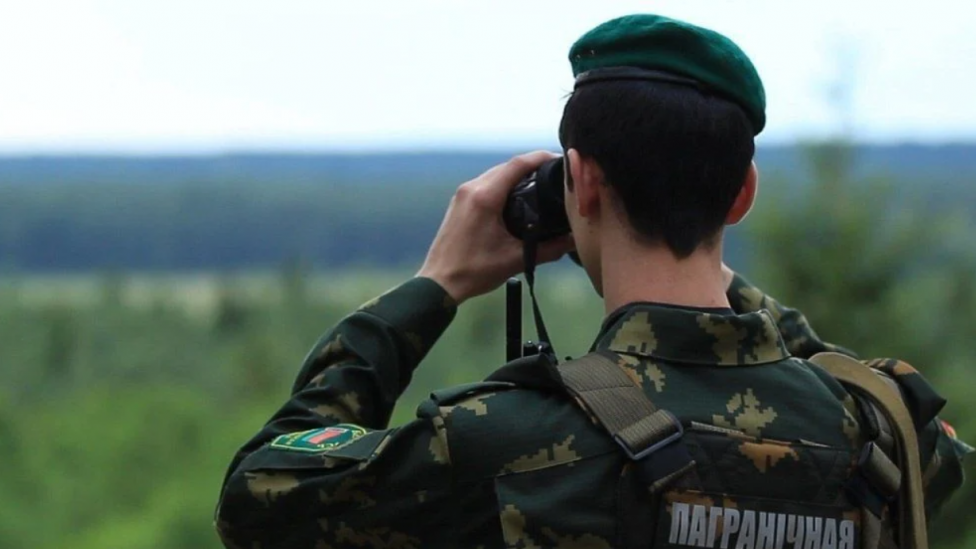Білоруські прикордонники скаржаться, що українці укріплюють свій кордон
