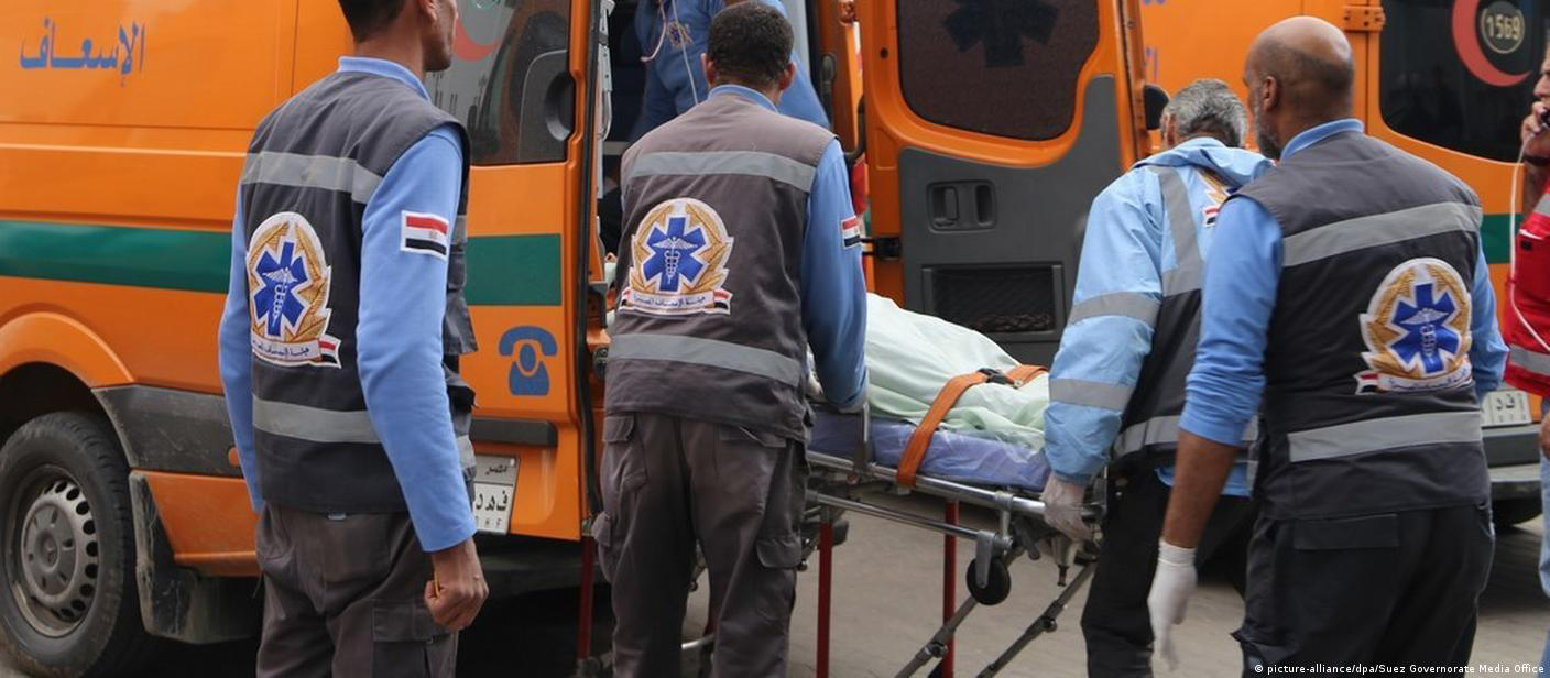 У Єгипті автобус впав у канал: 19 людей загинули