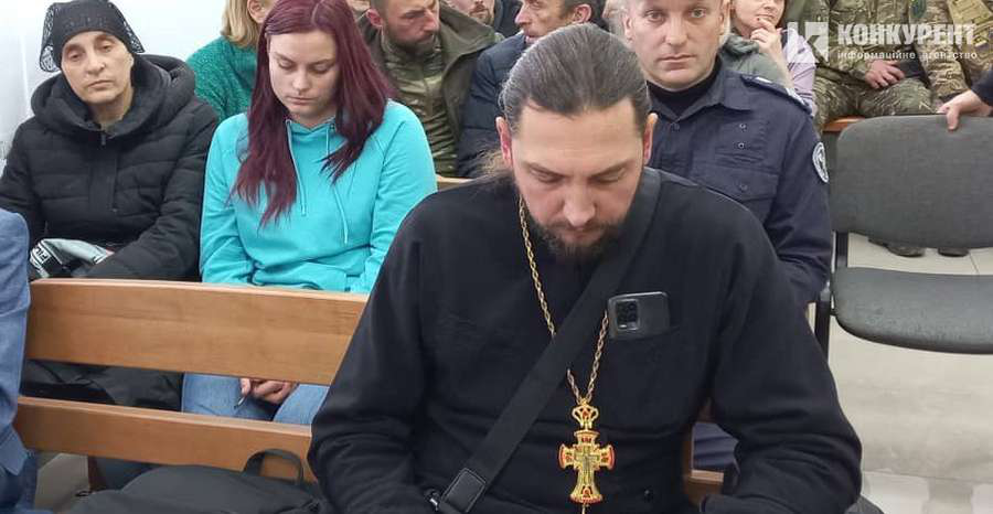 Священник, який судиться з батьком загиблої волинської захисниці, прийшов на засідання