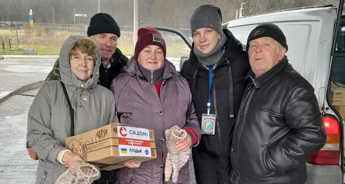 Волонтери привезли допомогу з Луцька до Куп'янська та Ізюма (фото)