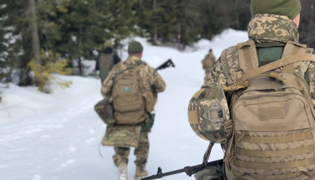 Литва передасть теплий одяг для українських військових