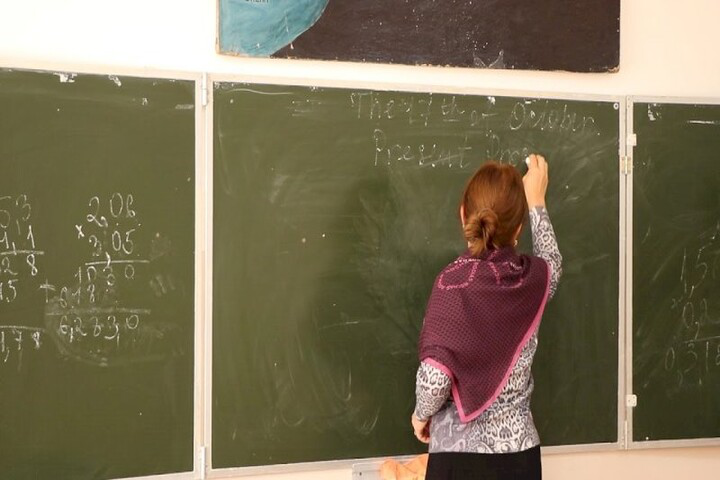 На Херсонщині окупанти змушують батьків віддавати дітей у «російські» школи