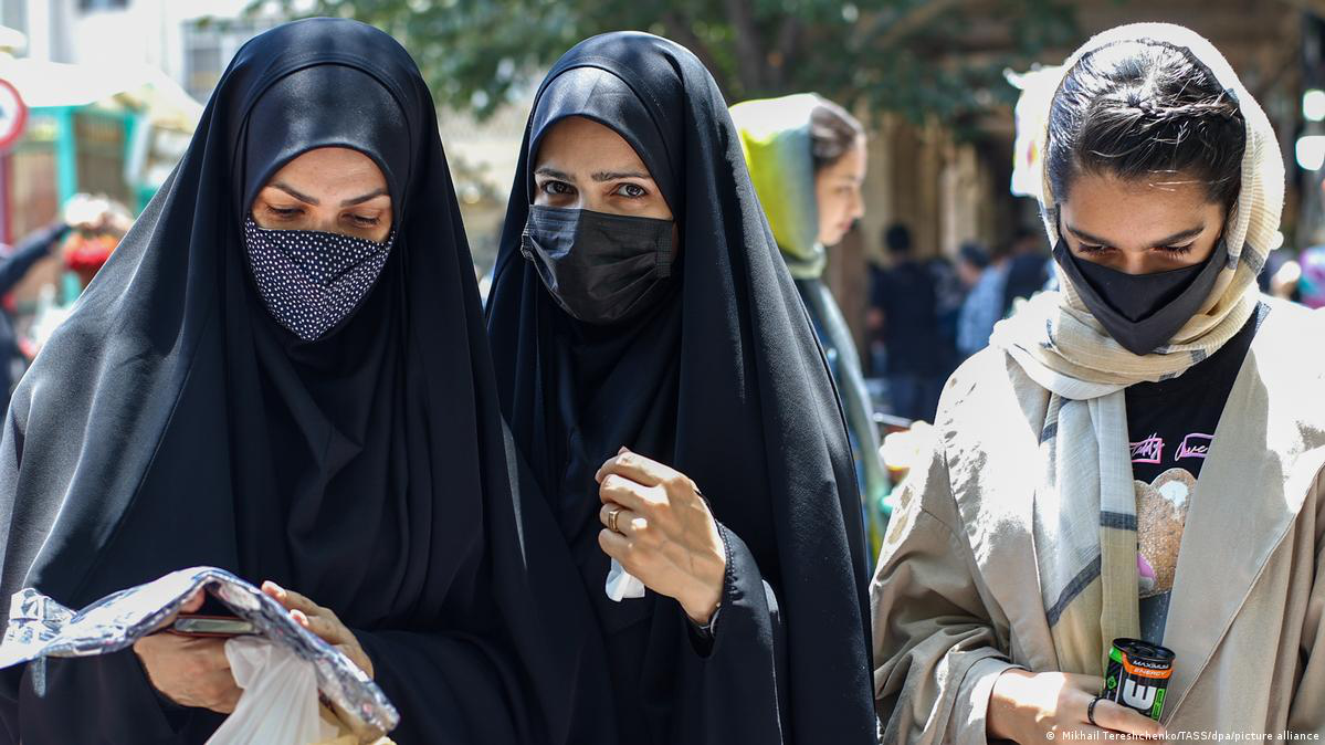 Іран змінить закон про обовʼязкове носіння хіджабу для жінок