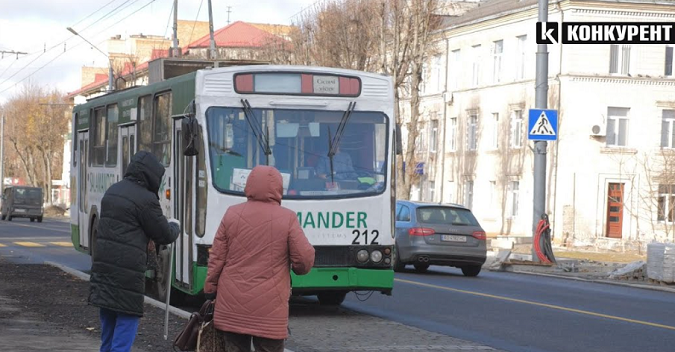 У Луцьку призупинили рух або змінили маршрути тролейбусів