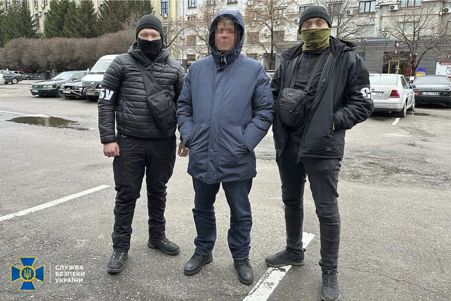 На Харківщині  зловили колаборантів, які допомагали перекидати російські воєнні ешелони в Україну