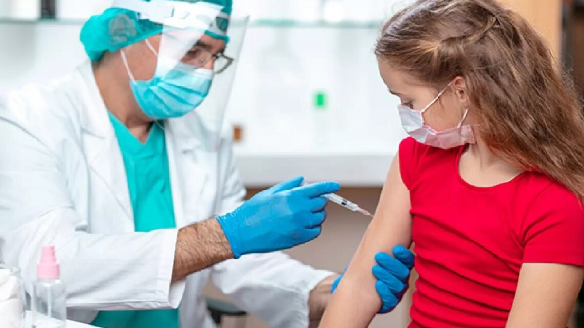 У МОЗ назвали протипоказання для COVID-вакцинації дітей 5-11 років
