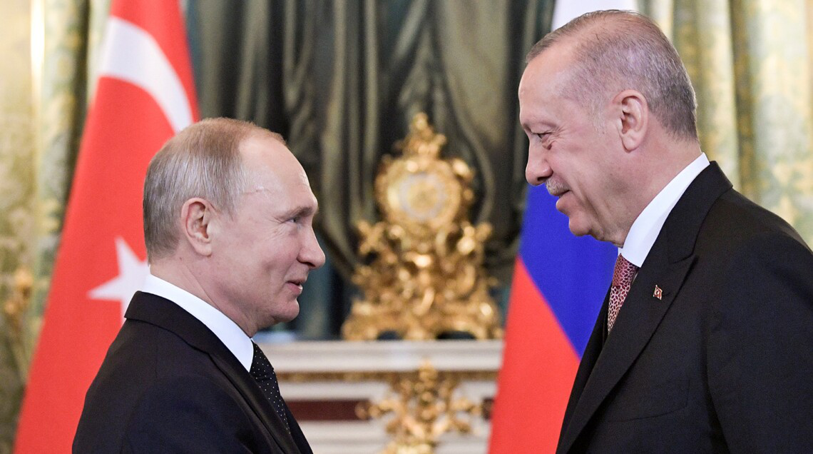 Путін і Ердоган обговорили шлях до миру, обмін полоненими і зерно