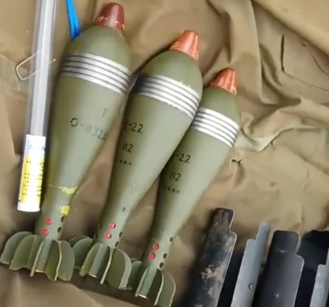 Військові ЗСУ отримали мінометні міни калібру 82-мм виробництва Укроборонпрому (фото)