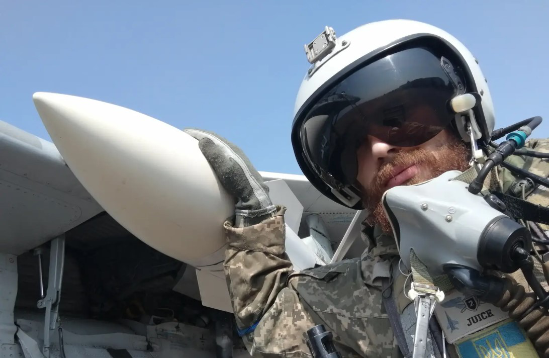 Зброя більшої дальності та навчання пілотів винищувачів – Велика Британія готує нову допомогу Україні
