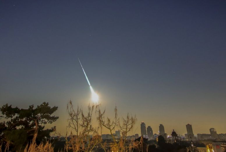 Над Ла-Маншем вибухнув метеорит (відео)